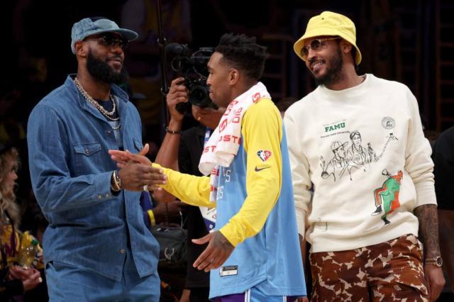 球天下体育平台-詹姆斯的赛季提前结束，但他跟湖人的故事远未结束